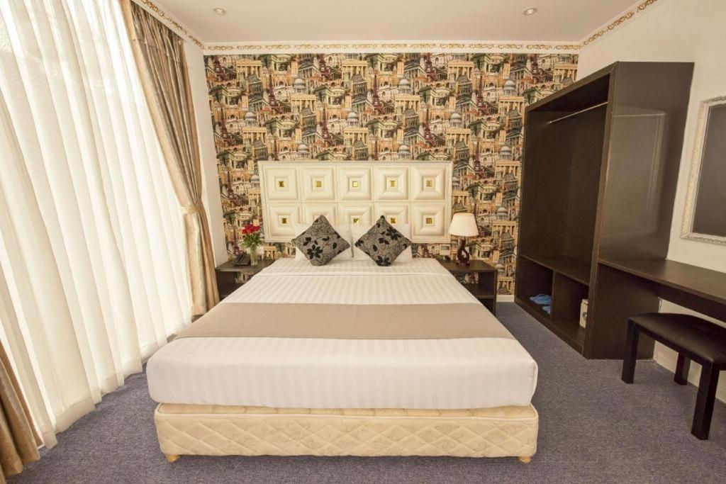 Golden Crown Hotel Saigon Ho Chi Minh Zewnętrze zdjęcie