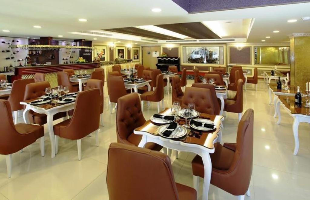 Golden Crown Hotel Saigon Ho Chi Minh Zewnętrze zdjęcie